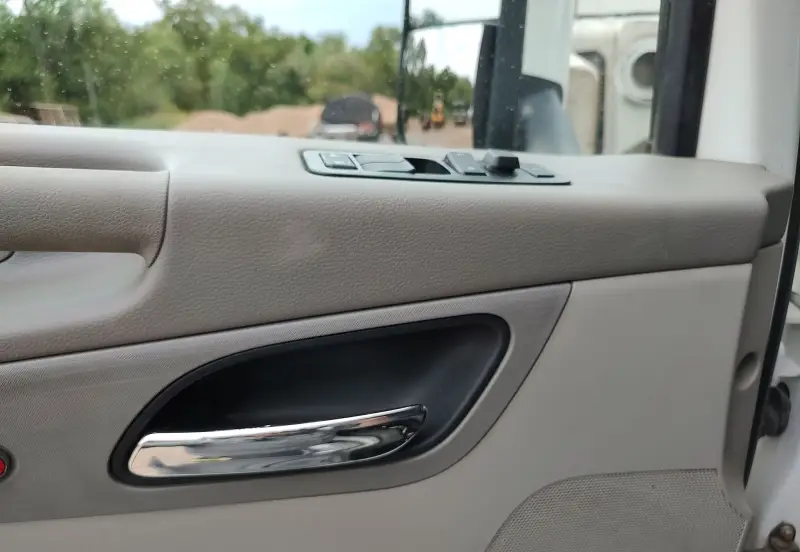 2021 Peterbilt 567 photo 25
