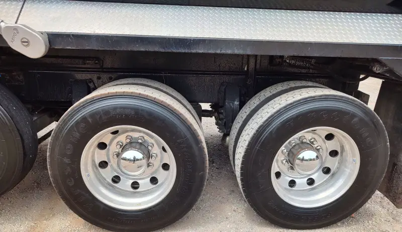 2021 Peterbilt 567 photo 88