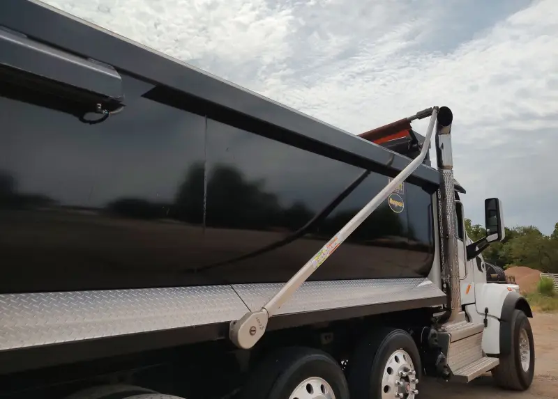 2021 Peterbilt 567 photo 18