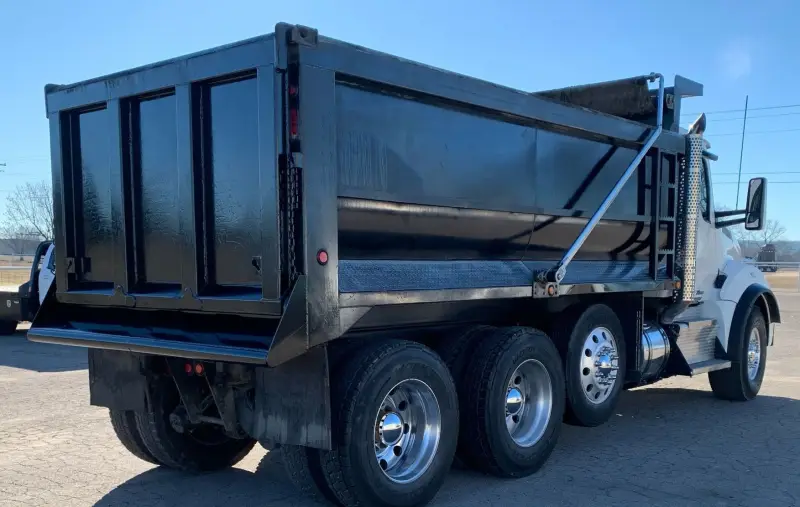 2016 Kenworth T880 photo 5