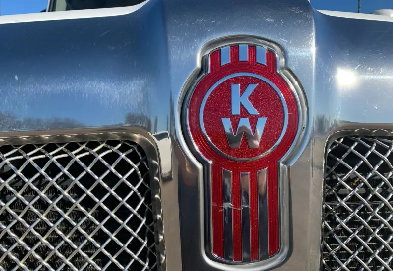 2016 Kenworth T880 photo 12