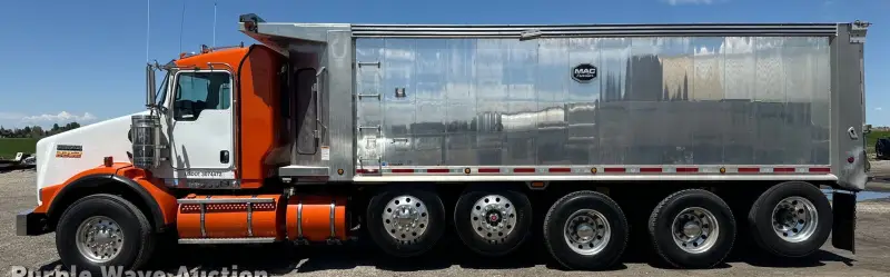 2022 Kenworth T800 photo 10