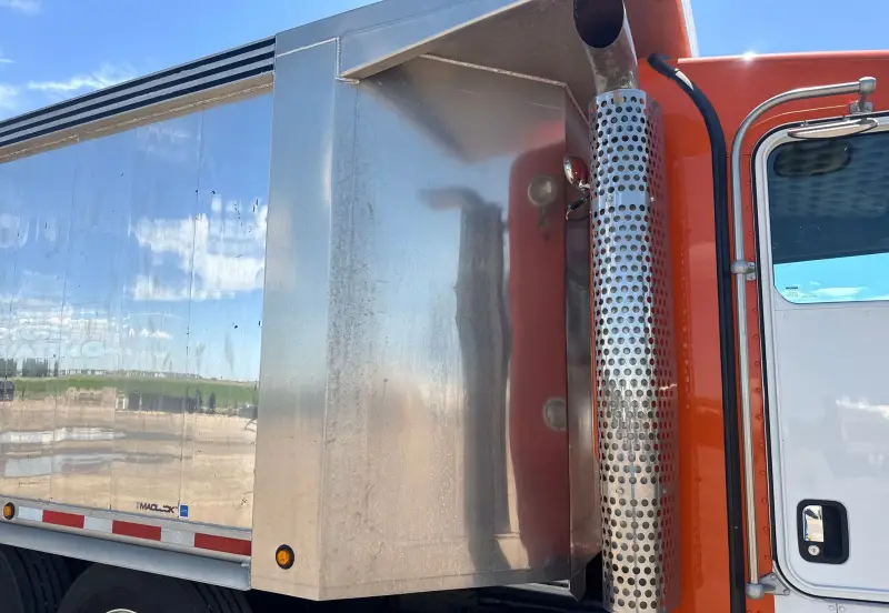 2022 Kenworth T800 photo 15