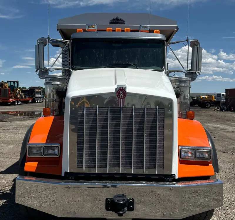2022 Kenworth T800 photo 2