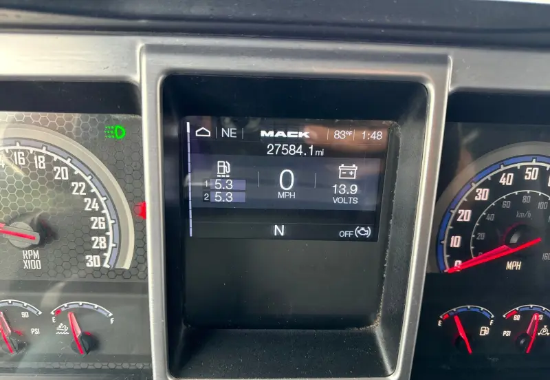 2019 Mack Granite photo 66
