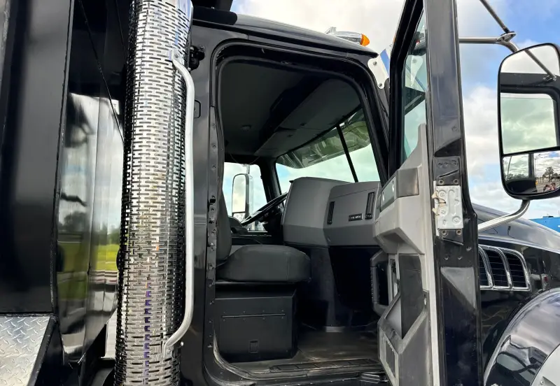 2019 Mack Granite photo 88