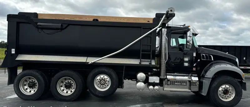 2019 Mack Granite photo 4