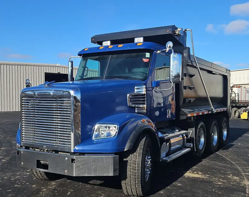 2016 Freightliner Coronado 122SD photo 1