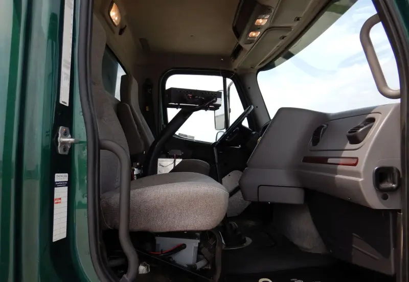 2012 Freightliner Business Class M2 112 photo 53