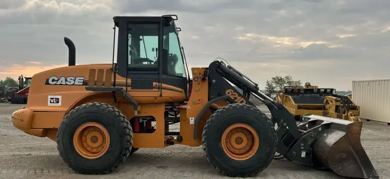 2007 Case 621D XT photo 4