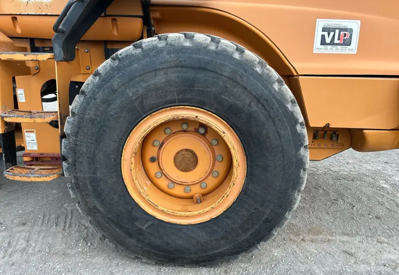 2007 Case 621D XT photo 67