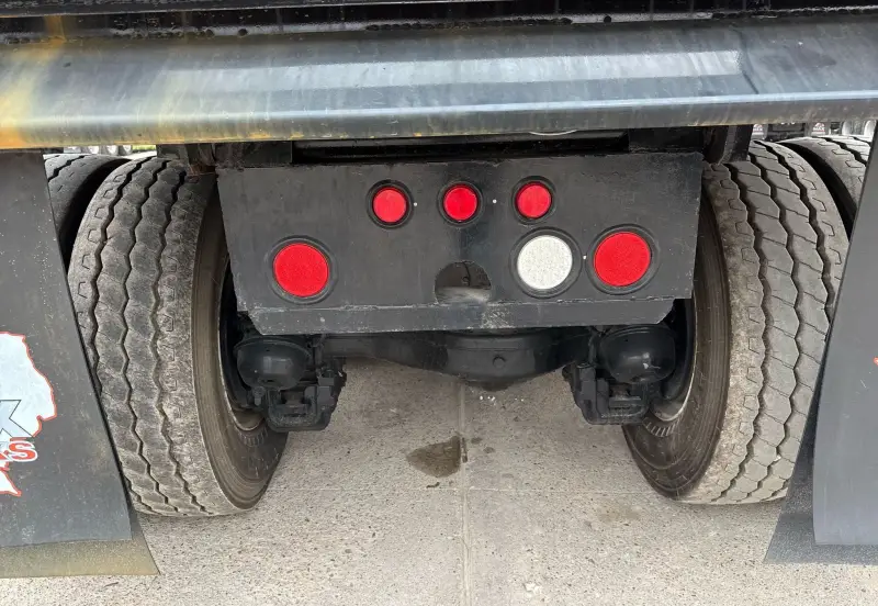 2019 Mack Anthem photo 23