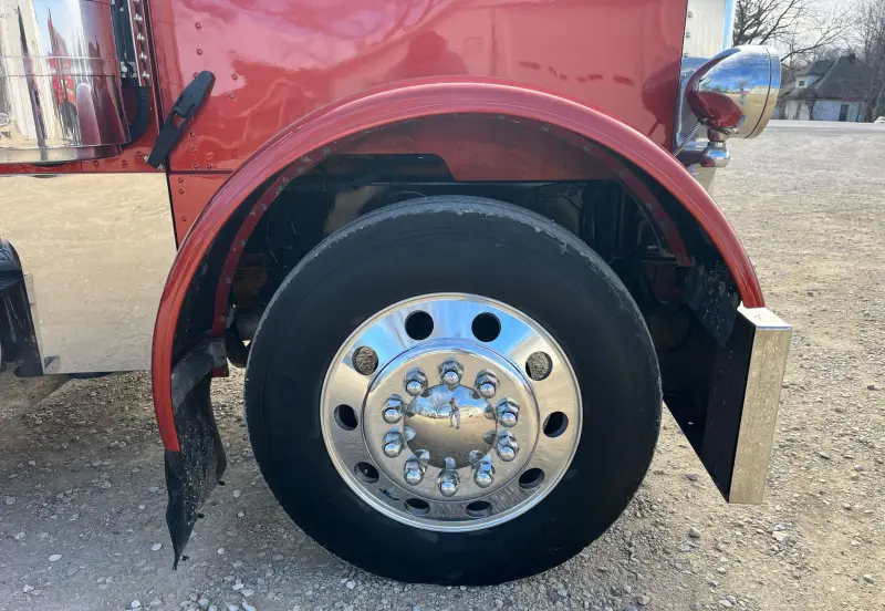 1990 Peterbilt 379 photo 102