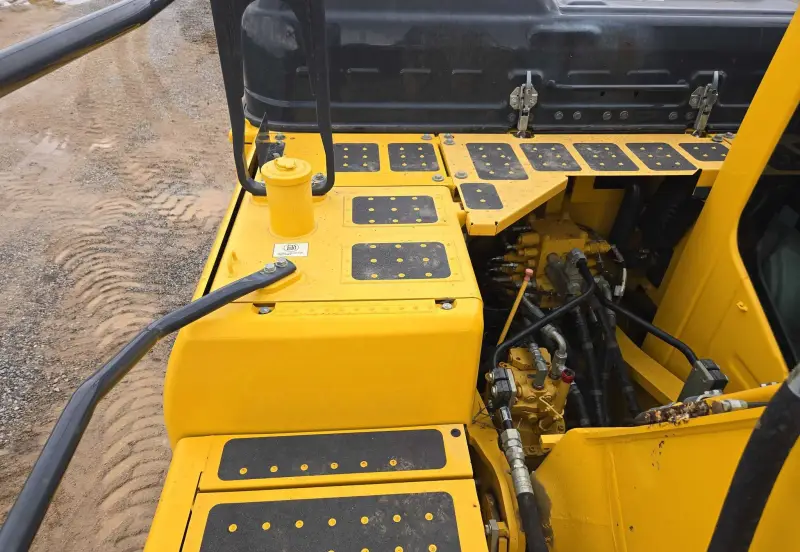 2023 Komatsu PC170LC-11 photo 27