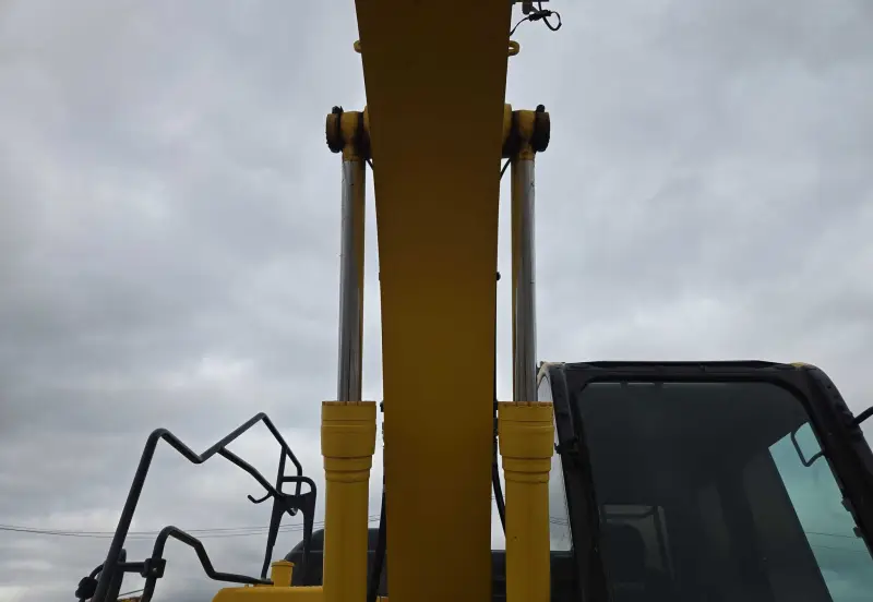 2023 Komatsu PC170LC-11 photo 22