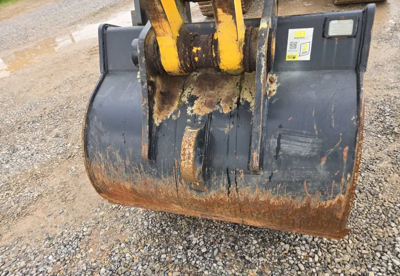 2023 Komatsu PC170LC-11 photo 18