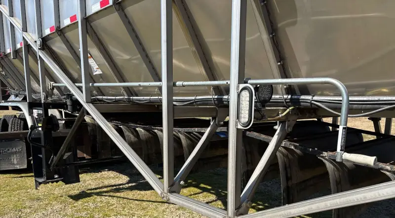 2021 Trinity Trailers photo 8