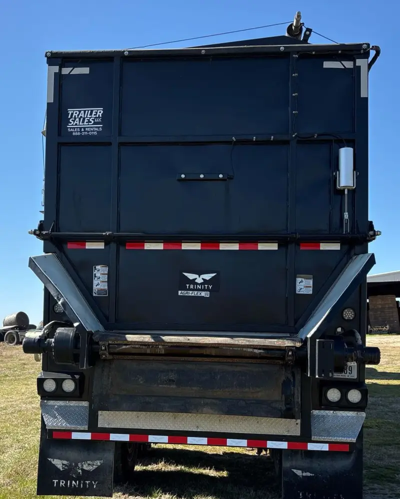 2021 Trinity Trailers photo 2
