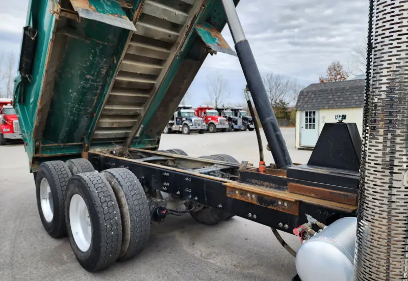 2018 Mack GU713 photo 49