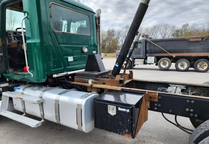 2018 Mack GU713 photo 60