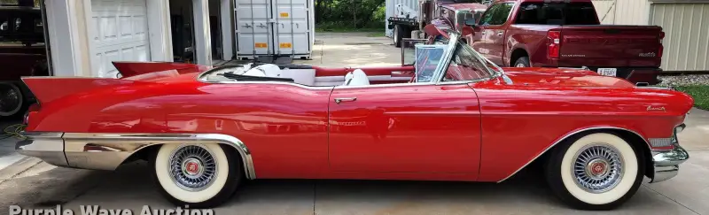 1957 Cadillac Eldorado Biarritz photo 4