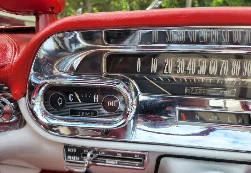 1957 Cadillac Eldorado Biarritz photo 21