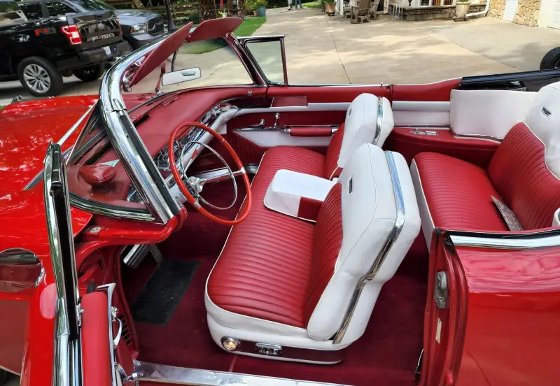 1957 Cadillac Eldorado Biarritz photo 12