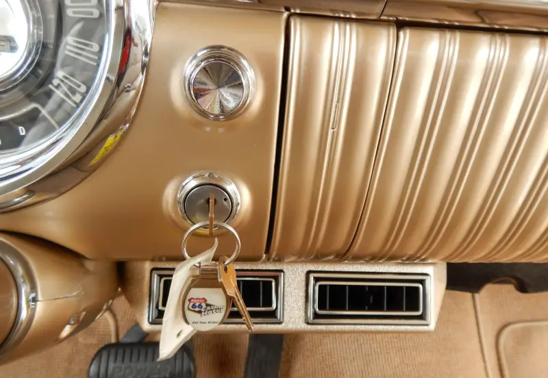 1955 Oldsmobile Super 88 photo 36