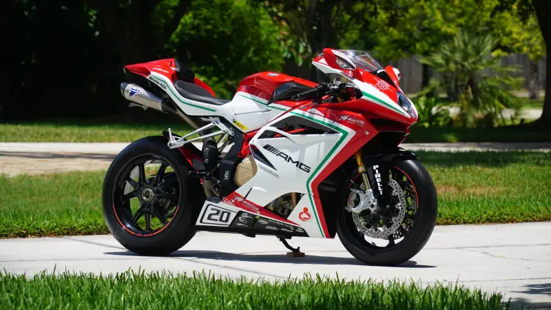 2015 MV Agusta F4 RC photo 37