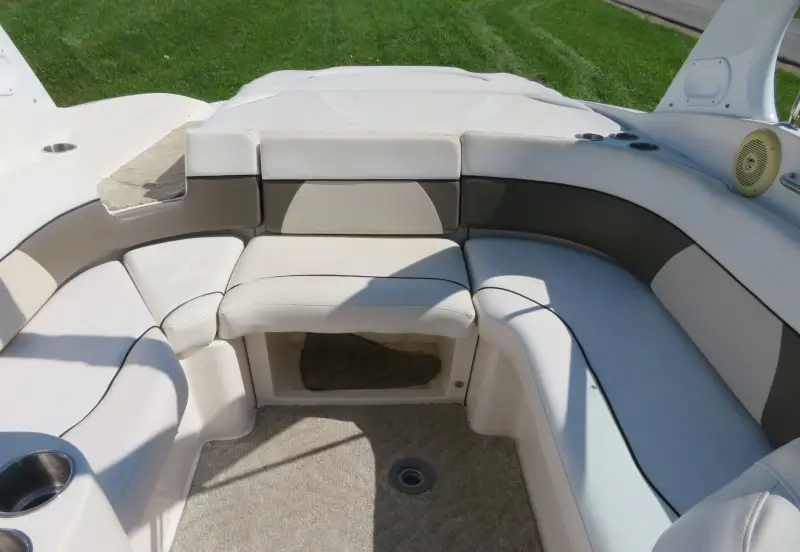 2007 Rinker 262 Captiva Cuddy photo 23