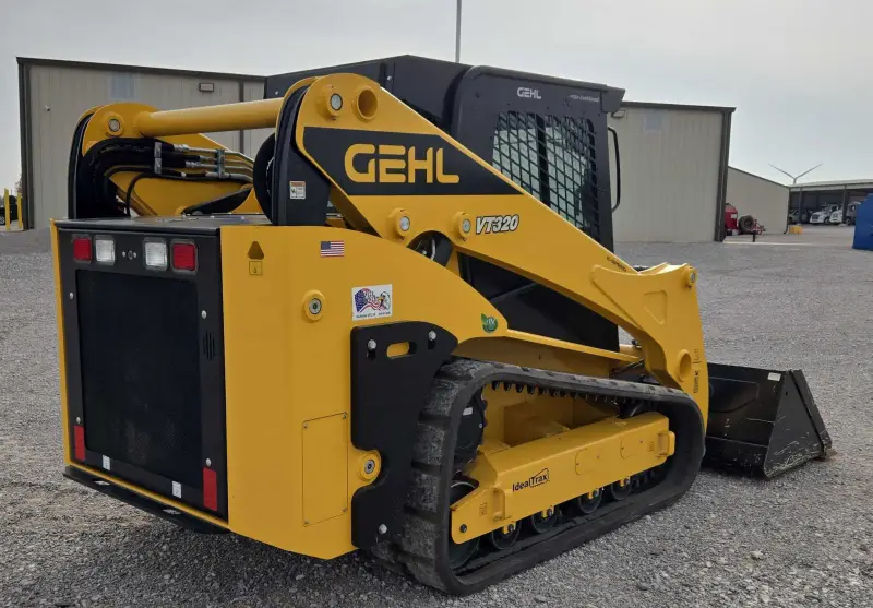 2023 Gehl VT320 photo 5