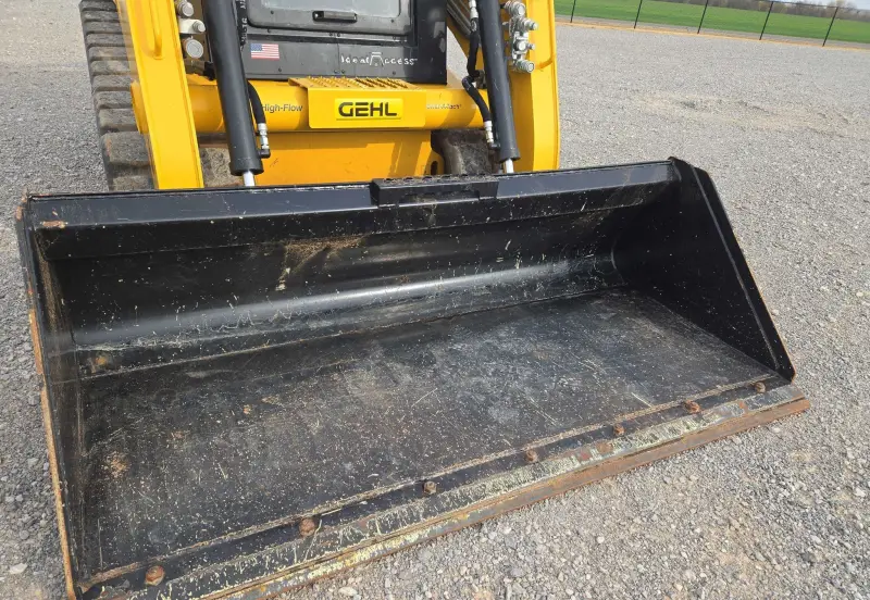 2023 Gehl VT320 photo 19