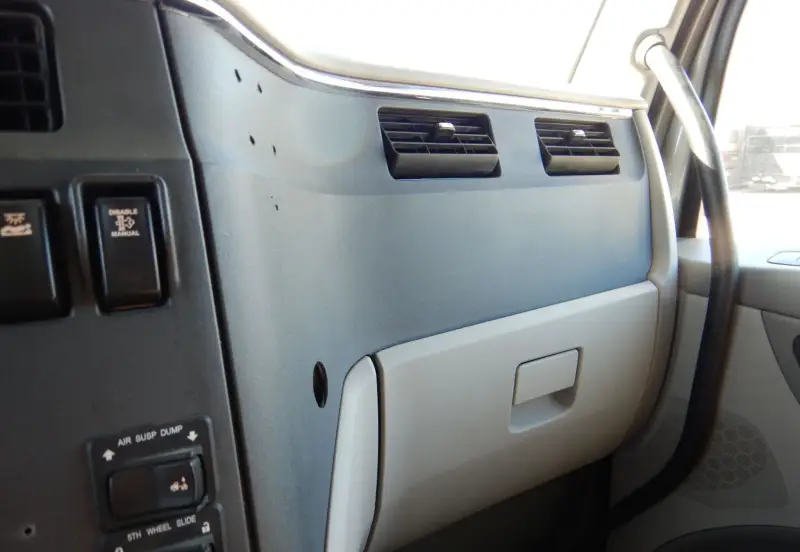 2019 Peterbilt 579 photo 30