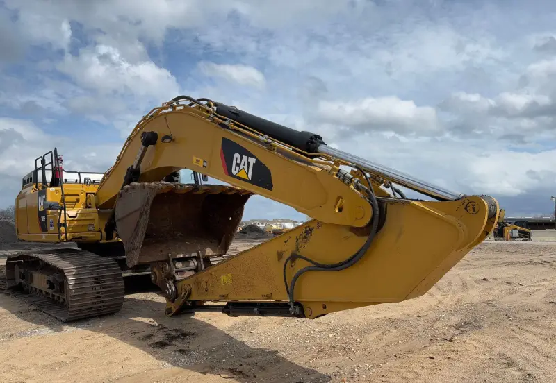 2018 Caterpillar 349FL photo 48