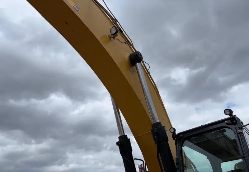 2018 Caterpillar 349FL photo 15