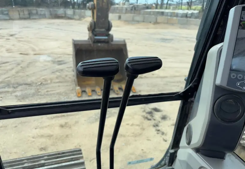 2018 Caterpillar 349FL photo 76