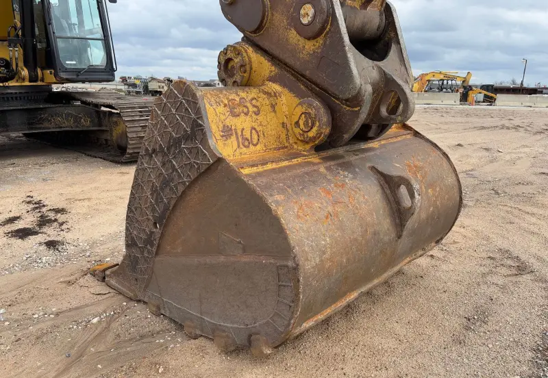 2018 Caterpillar 349FL photo 29