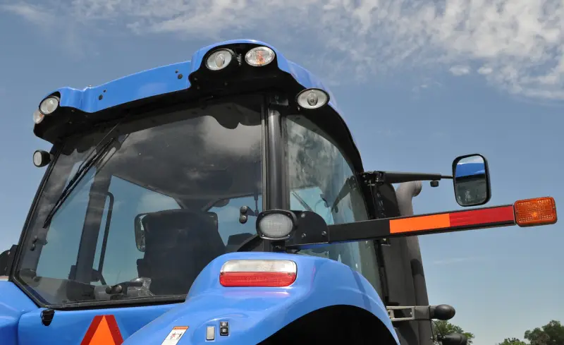 2012 New Holland T8.330 photo 52