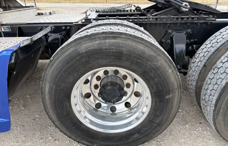2020 Freightliner Coronado glider kit photo 92