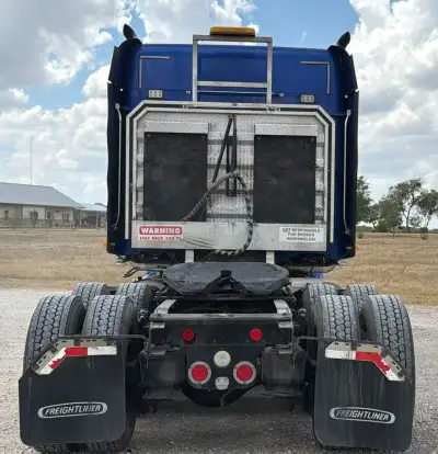 Photo 6