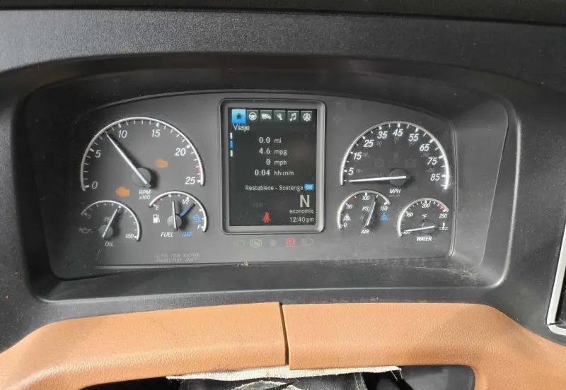 2022 Freightliner Cascadia photo 28