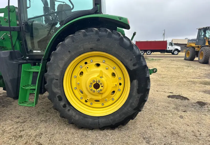 2012 John Deere 6150R photo 65