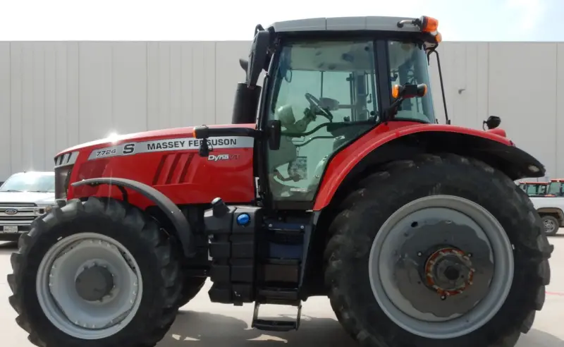 2019 Massey-Ferguson 7724S photo 8