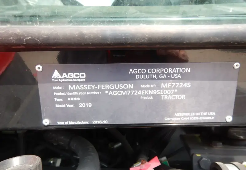 2019 Massey-Ferguson 7724S photo 75