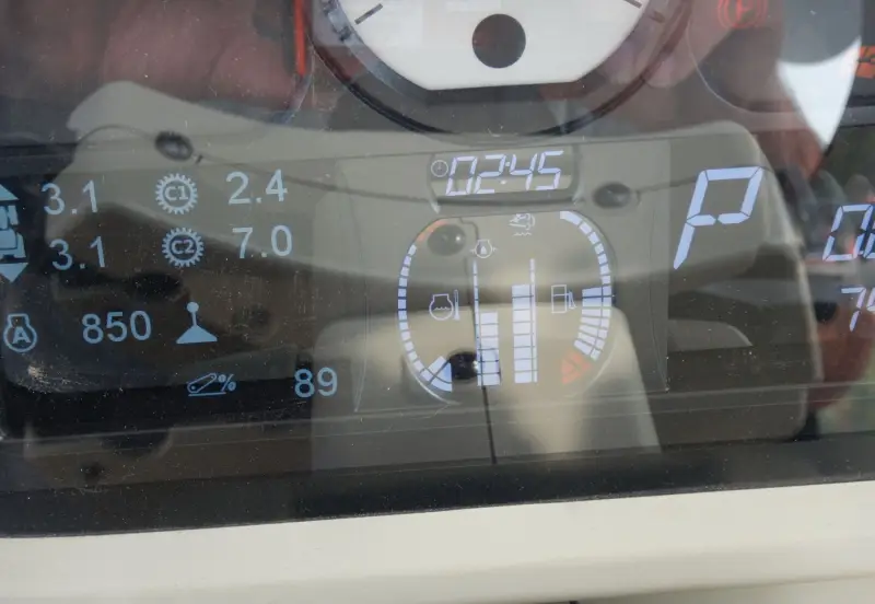 2019 Massey-Ferguson 7724S photo 33